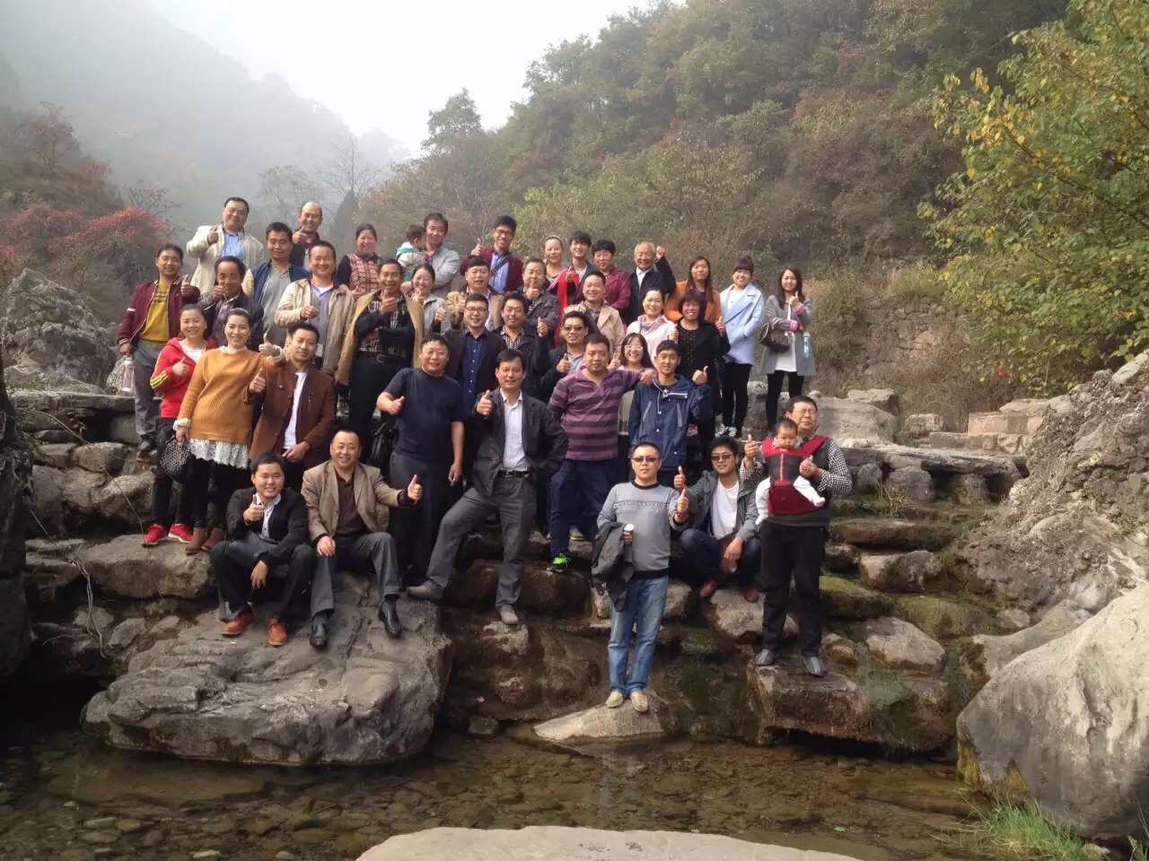 �ҵ��_�P(gu��n)���_2015����Ͻ�(j��ng)�N�̕��h