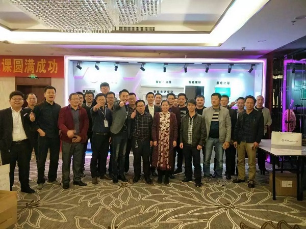 ���ֺ����L(zh��ng)ɳ���̕�(hu��)�h�A�M�Y(ji��)����